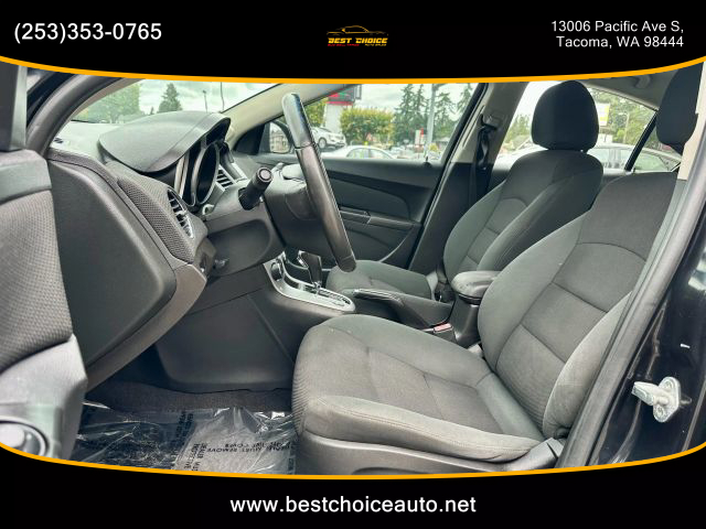 2012 Chevrolet Cruze - Image 13