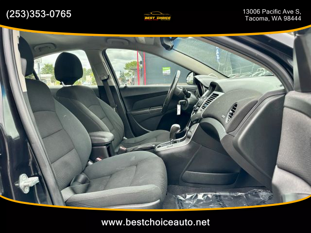 2012 Chevrolet Cruze - Image 12