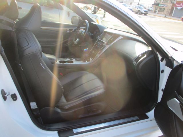 2018 INFINITI Q60 COUPE V6, TWIN TURBO, 3.0 LITER 3.0T LUXE COUPE 2D