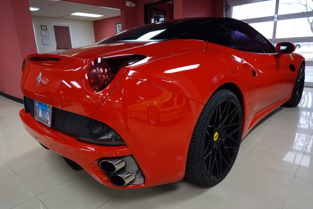 2014 Ferrari California - Image 7