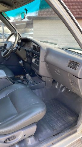 1995 Toyota Hilux - Image 18