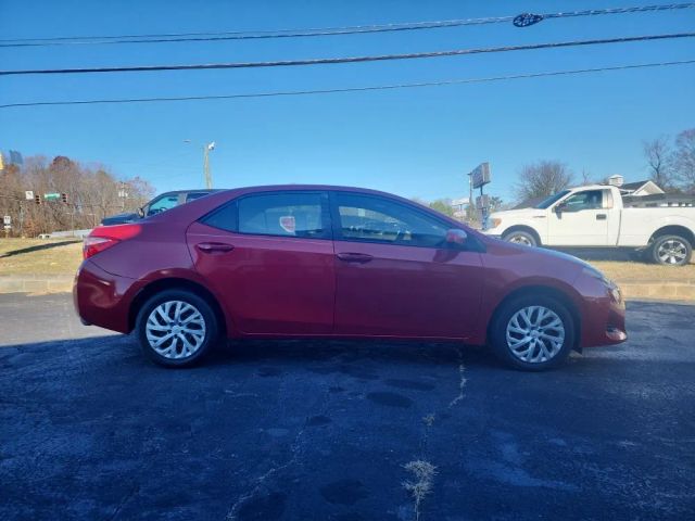 2018 Toyota Corolla - Image 4