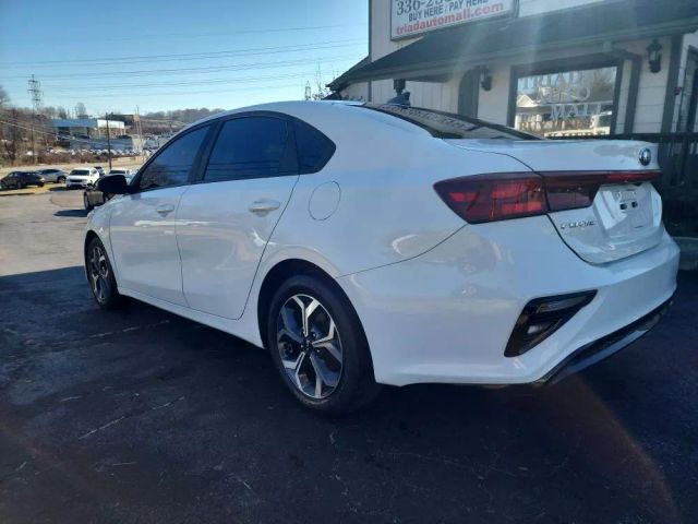2019 Kia Forte - Image 7