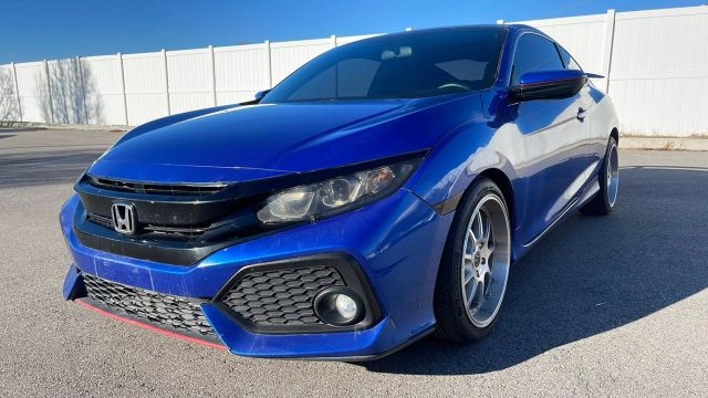2019 Honda Civic - Image 2