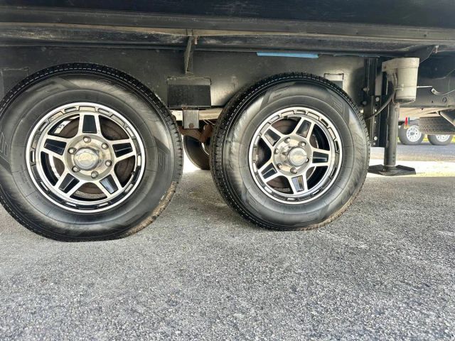 2017 Keystone Outback Supelite - Image 17