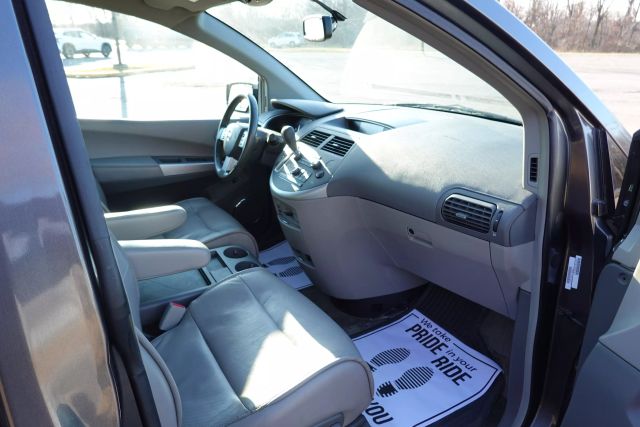 2007 Nissan Quest - Image 12