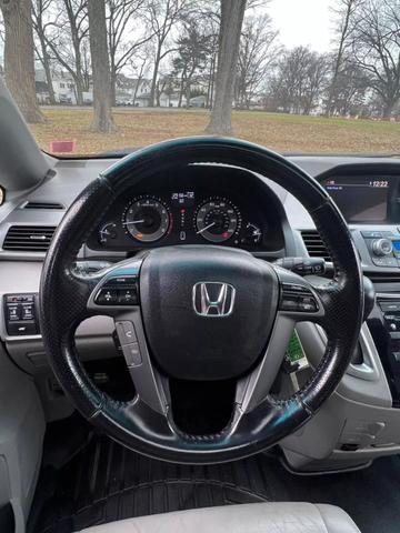 2011 Honda Odyssey - Image 19