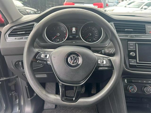 2018 Volkswagen Tiguan 2.0t S Sport Utility 4d - Image 31
