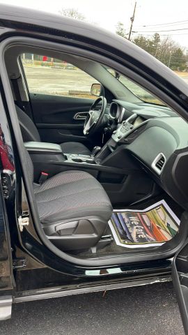 2017 Chevrolet Equinox - Image 8