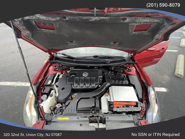 2009 Nissan Altima - Image 13