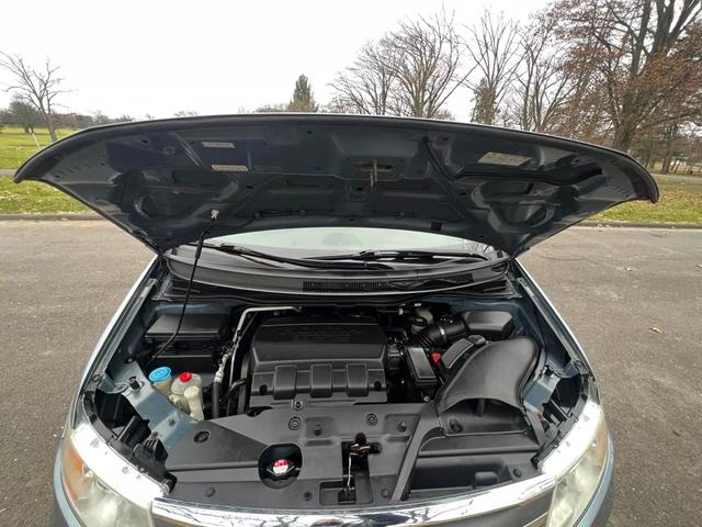 2011 Honda Odyssey - Image 20