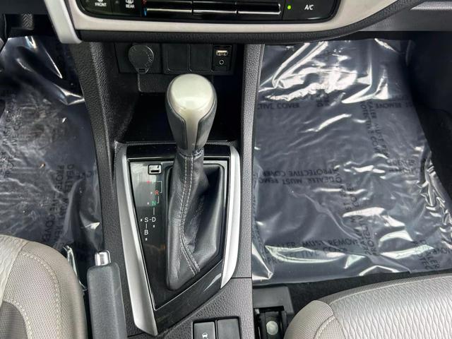 2019 Toyota Corolla Le Sedan 4d - Image 34