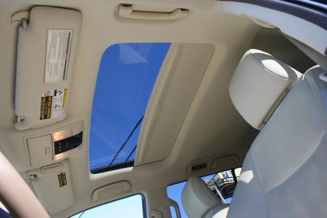 2014 Lexus Gx - Image 25