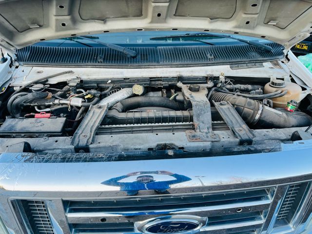 2010 Ford Econoline - Image 16