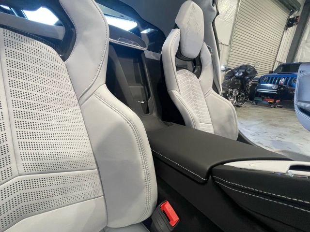 2021 Chevrolet Corvette - Image 112