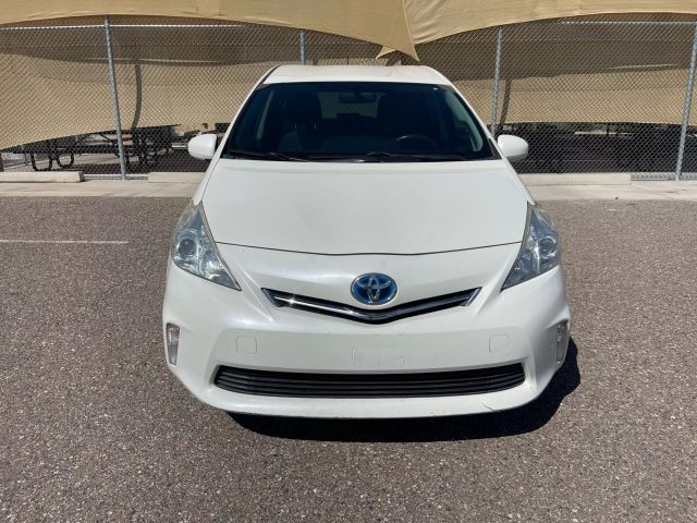 2012 Toyota Prius V - Image 3