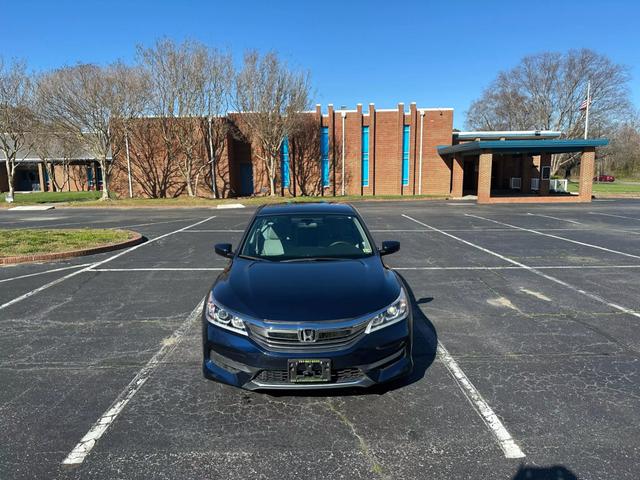 2017 Honda Accord LX photo 2