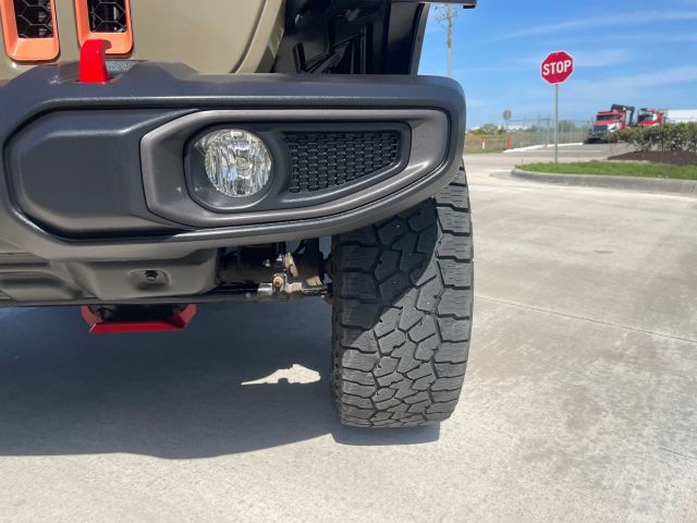2020 Jeep Gladiator - Image 42