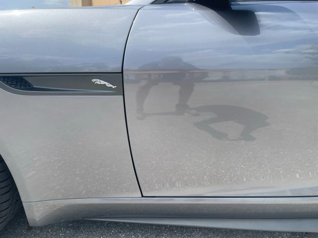 2021 Jaguar F-type - Image 34