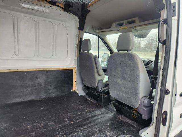 2015 Ford Transit Base photo 18