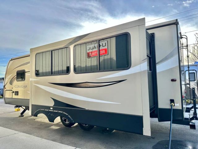 2019 Keystone Cougar - Image 6