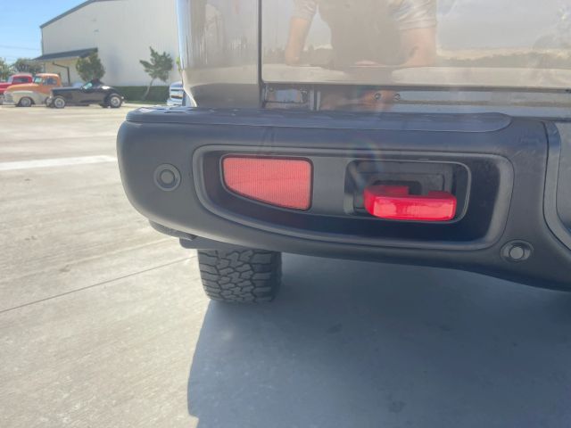 2020 Jeep Gladiator - Image 22
