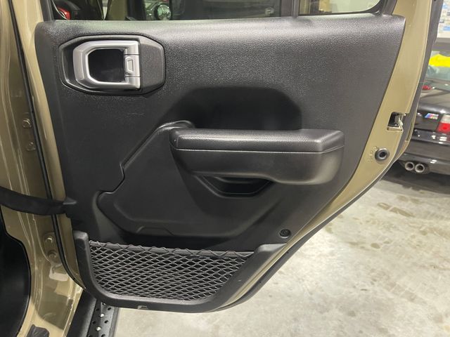 2020 Jeep Gladiator - Image 95