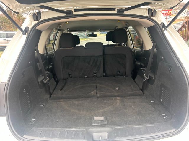 2019 Nissan Pathfinder - Image 12