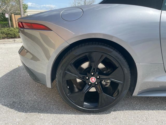 2021 Jaguar F-type - Image 12