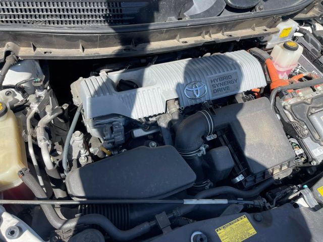 2012 Toyota Prius V - Image 16