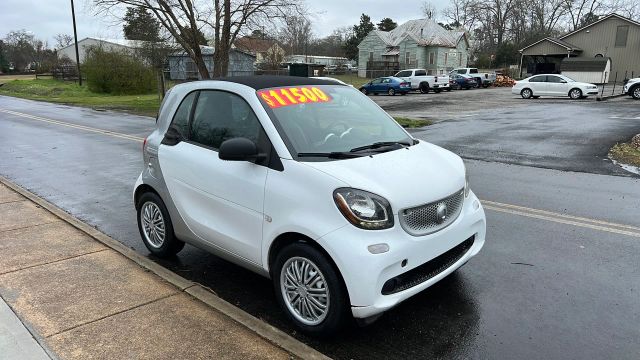 2017 Smart Fortwo - Image 3