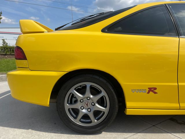 2001 Acura Integra - Image 10