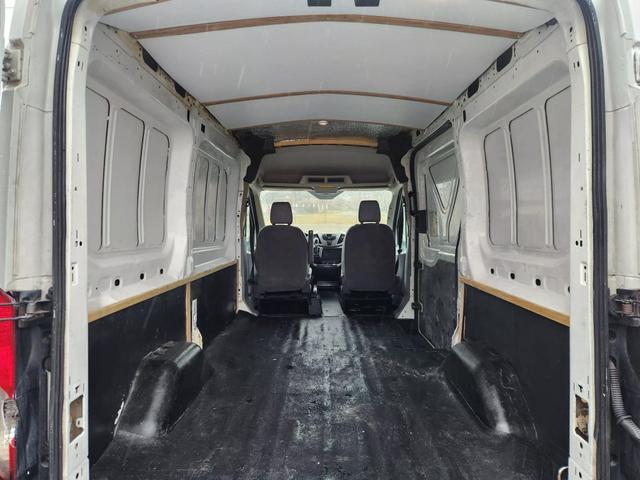 2015 Ford Transit Base photo 19