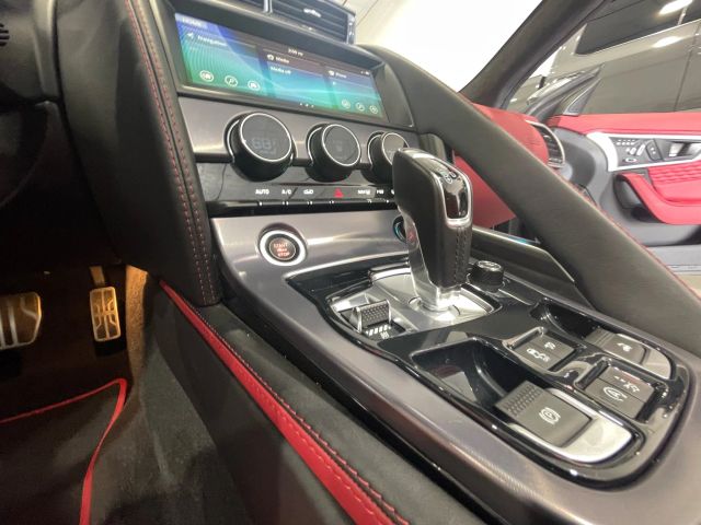 2021 Jaguar F-type - Image 91