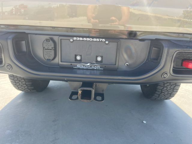 2020 Jeep Gladiator - Image 21