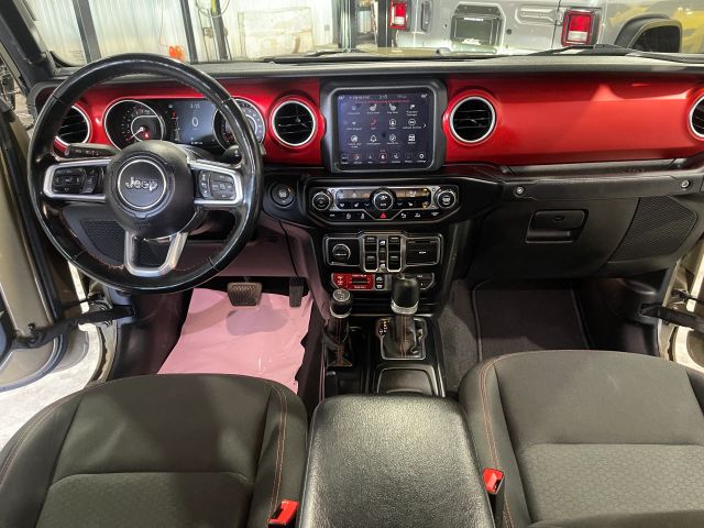 2020 Jeep Gladiator - Image 58