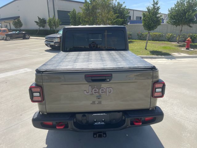 2020 Jeep Gladiator - Image 19