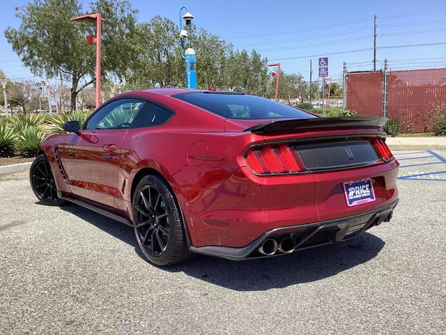 2017 Ford Mustang Shelby GT350 photo 3