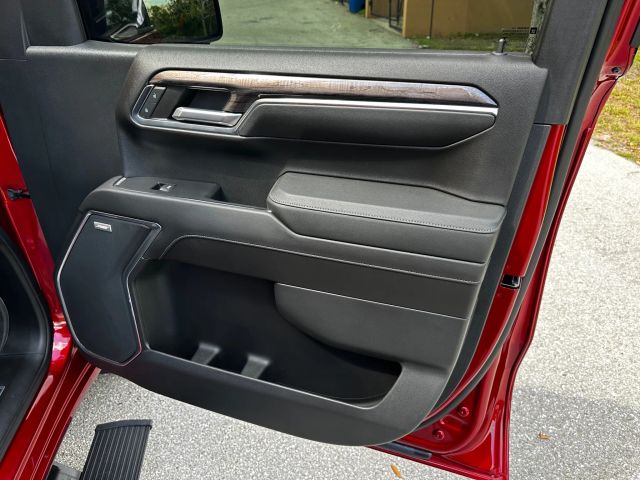 2023 Chevrolet Silverado 1500 Crew Cab - Image 74