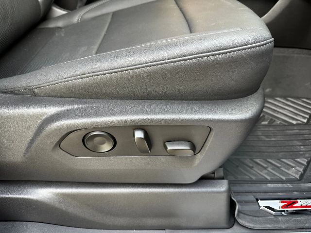 2023 Chevrolet Silverado 1500 Crew Cab - Image 72