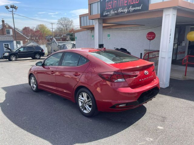 2019 Hyundai Elantra Sel Sedan 4d - Image 5
