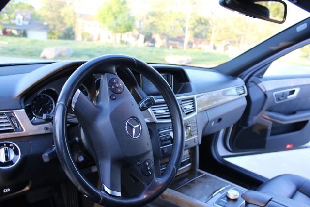 2011 Mercedes-benz E-class - Image 38