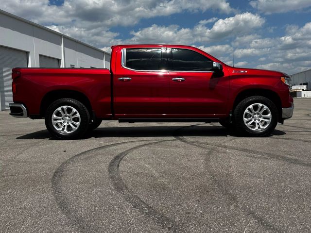 2023 Chevrolet Silverado 1500 Crew Cab - Image 3