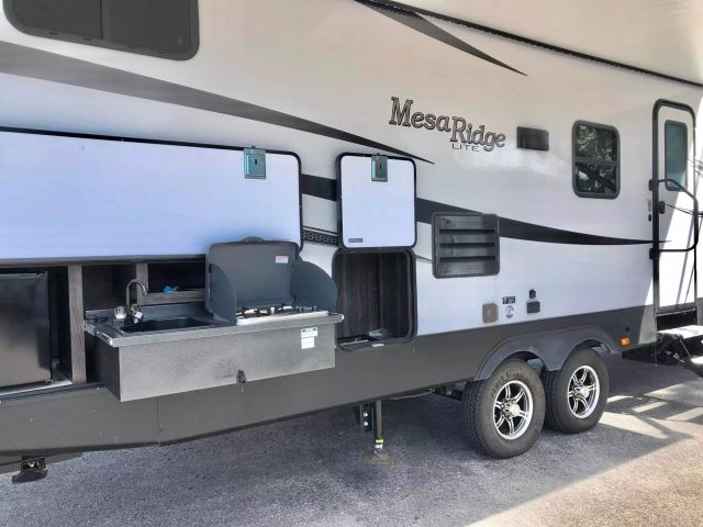 2019 Highland Ridge Mesa Ridge Lite - Image 11