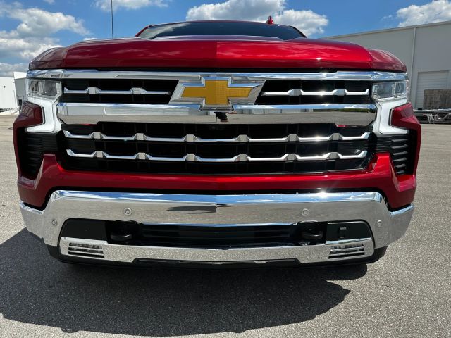 2023 Chevrolet Silverado 1500 Crew Cab - Image 39