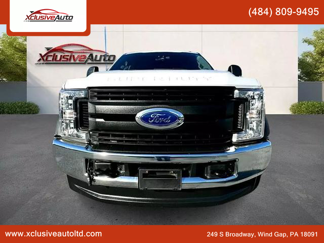 2019 FORD F550 SUPER DUTY CREW CAB & CHASSIS CAB CHASSIS V8, TURBO DIESEL, 6.7 LITER XL CAB & CHASSIS 4D - Xclusive Auto Ltd