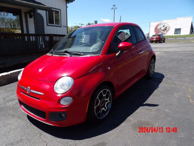 2013 Fiat 500 - Image 1