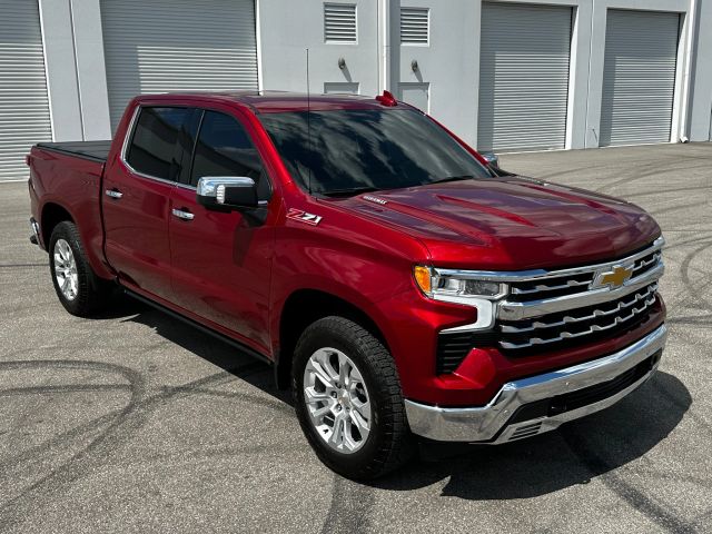 2023 Chevrolet Silverado 1500 Crew Cab - Image 2