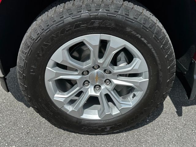 2023 Chevrolet Silverado 1500 Crew Cab - Image 34