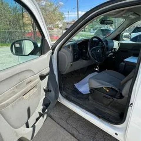 2013 Chevrolet Silverado 1500 Regular Cab Work Truck Pickup 2d 8 Ft - Image 12